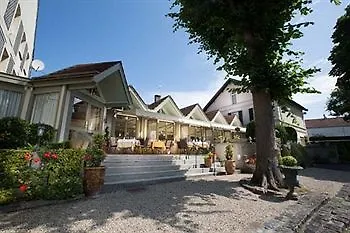 & Restaurant Le Relais D'aumale Orry-La-Ville