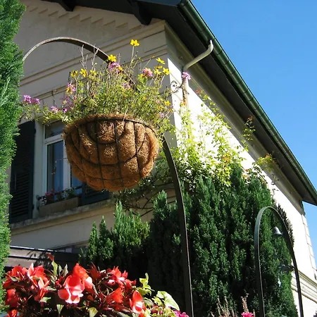 & Restaurant Le Relais D'aumale Orry-La-Ville