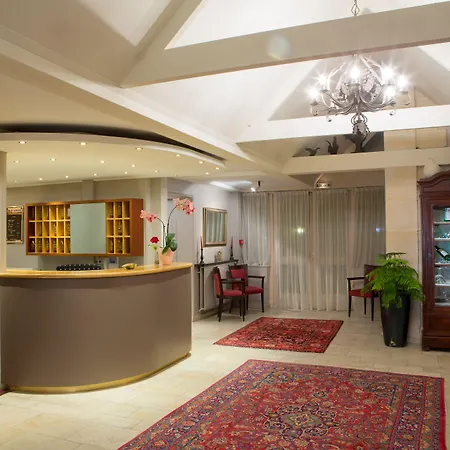 Hotel & Restaurant Le Relais D'aumale Orry-La-Ville