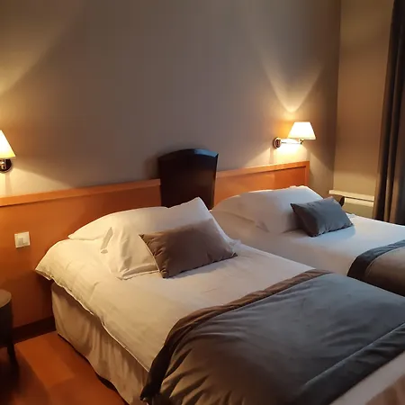 & Restaurant Le Relais D'aumale Orry-La-Ville