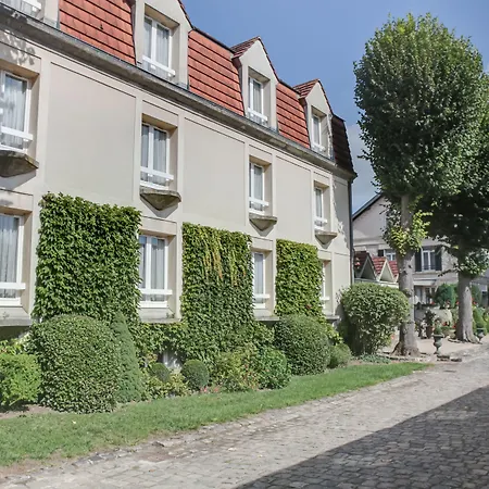 & Restaurant Le Relais D'aumale Hotel Orry-La-Ville