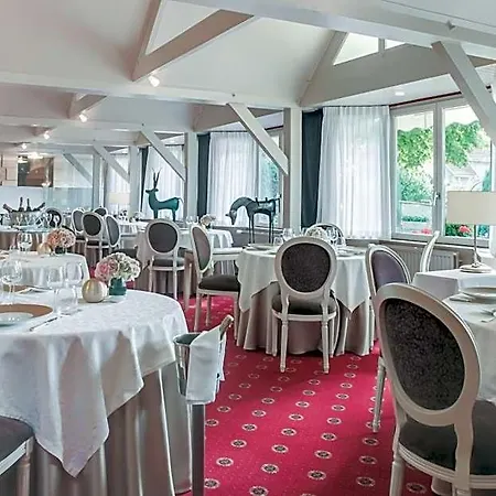 & Restaurant Le Relais D'aumale מלון 3*