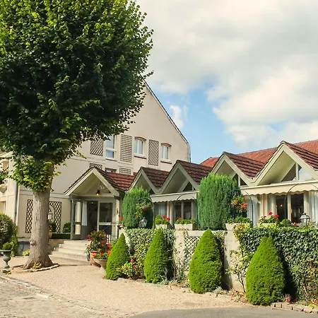 Hotel & Restaurant Le Relais D'aumale 3*