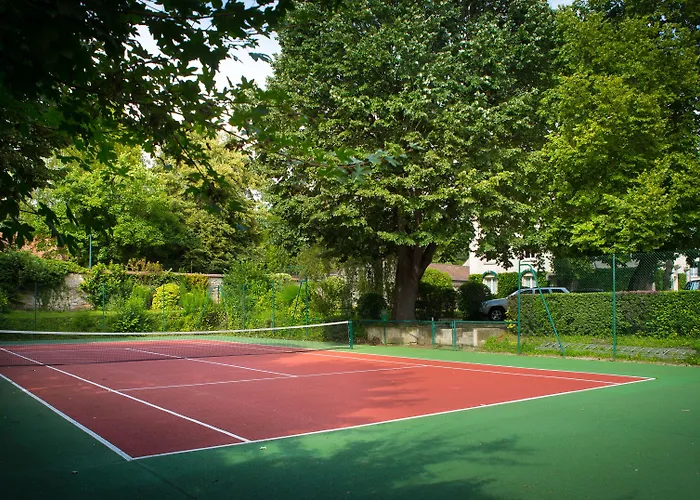 Relais D'aumale 3* Orry-La-Ville