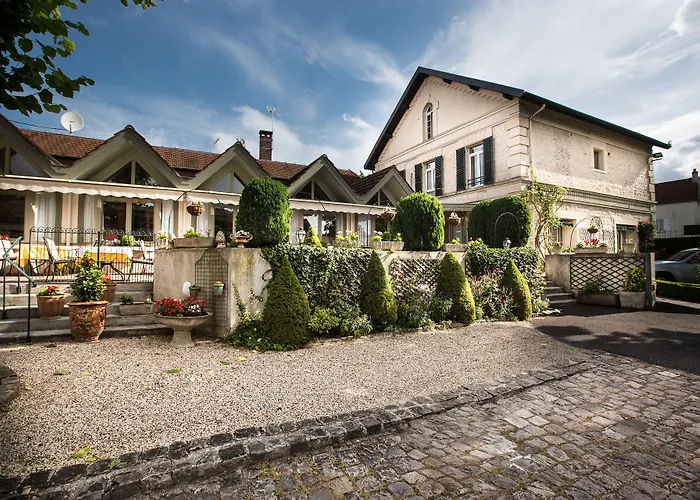 Relais D'aumale Hotel