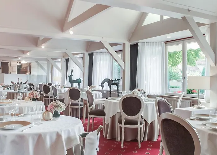 Relais D'aumale Hotel